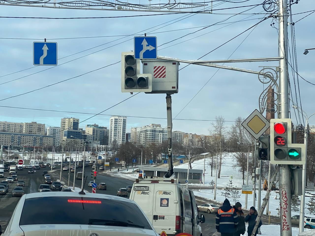 В Уфе в этом году проведут третий, заключительный этап внедрения умной  транспортной системы